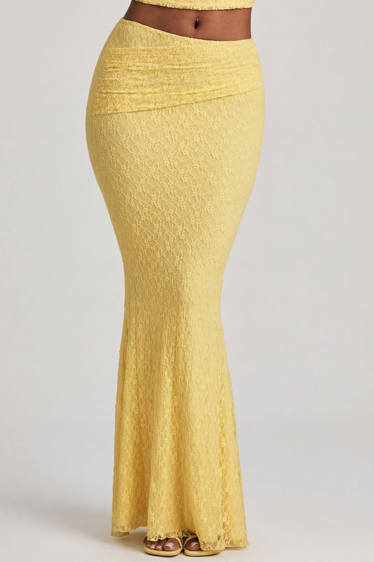 Draped Low-Rise Lace Maxi Skirt in Pastel Yellow