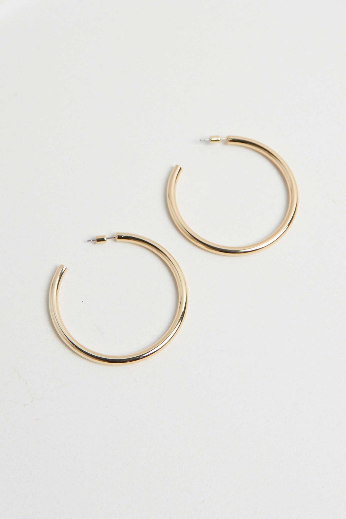 LARGE HOOP EARRINGS